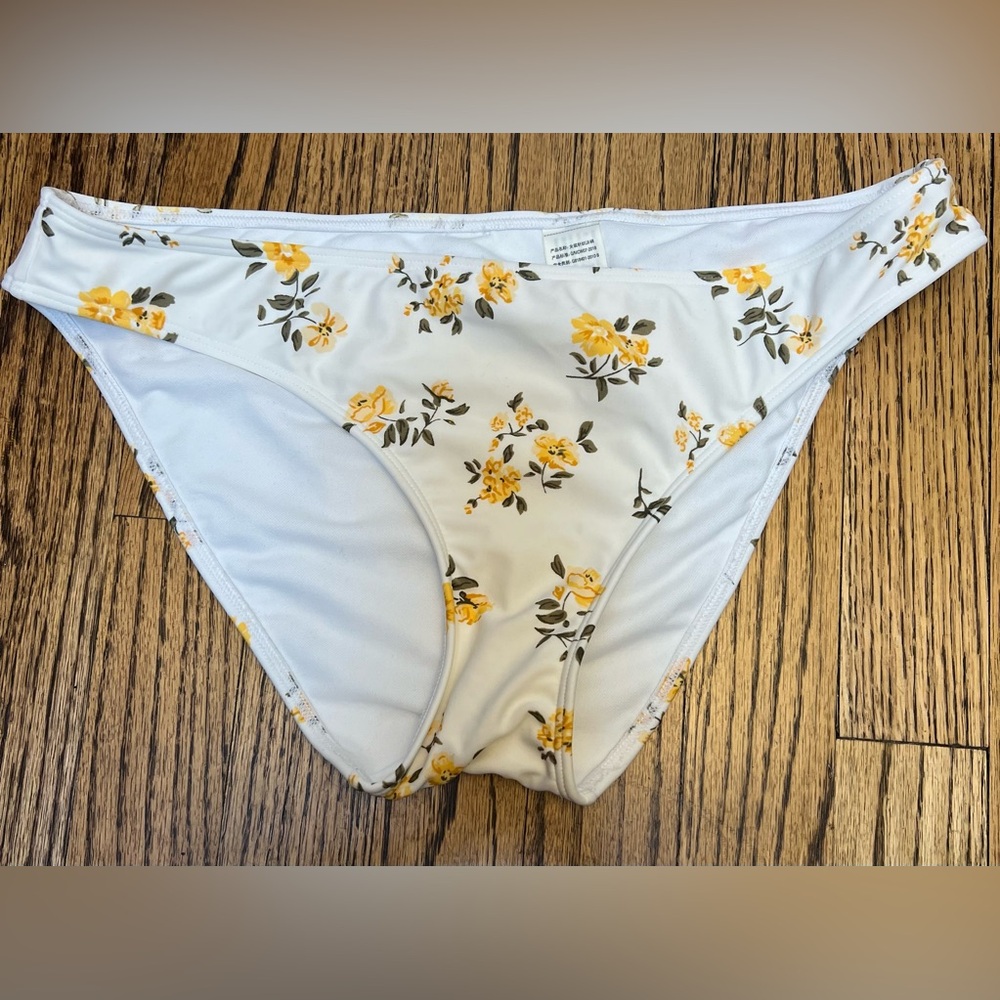 Hollister Swim Bottoms Size Medium Bikini Floral Yellow White Brief Cheeky Beach